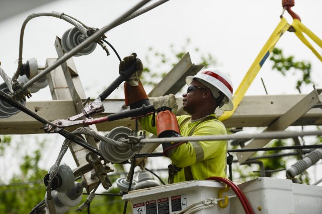 Restoring electricity in Puerto Rico-an inside look